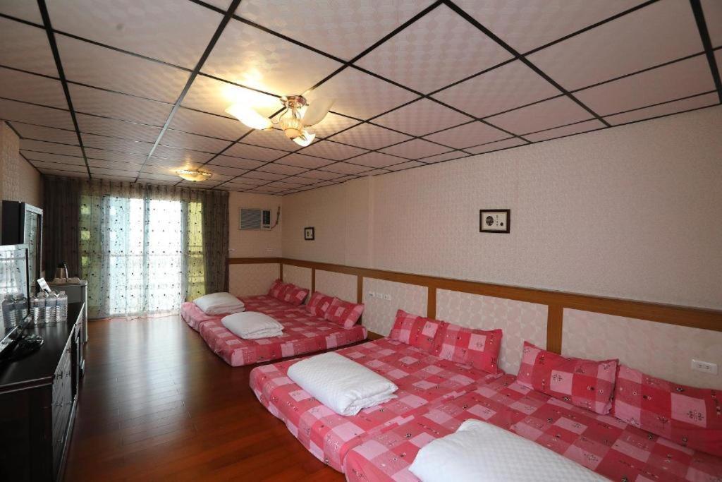 First Place B&B  Hualien Exterior foto